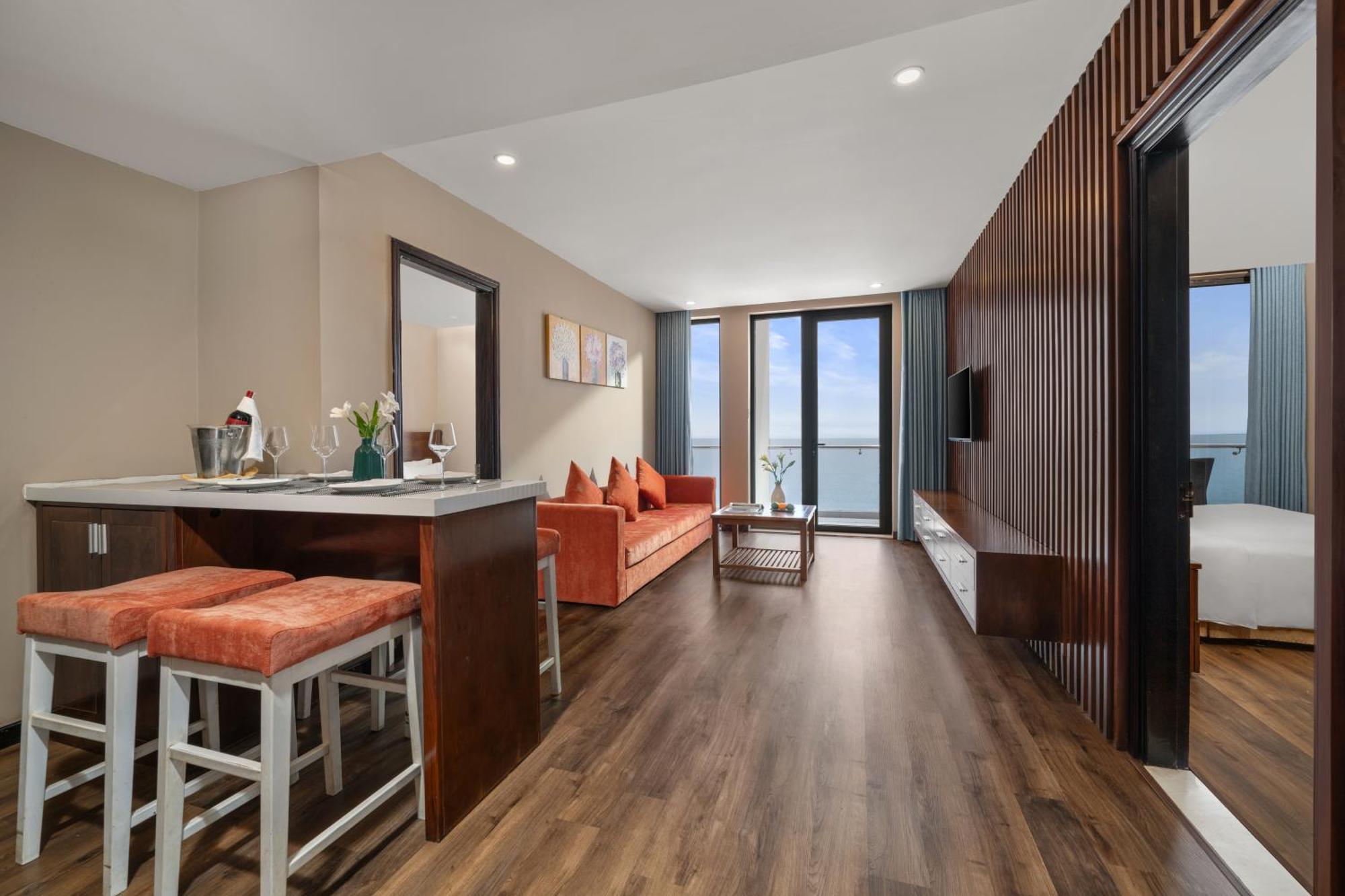 Yarra Ocean 4* Đà Nẵng